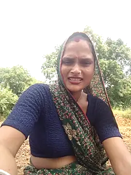 Snapshot of Sapna9685 chatting on September 12, 8:36 am Sapna9685 online show from September 12, 8:36 am