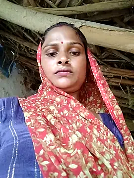 Snapshot of Sapna9685 chatting on September 23, 10:55 am Sapna9685 online show from September 23, 10:55 am