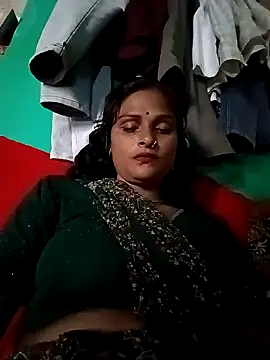 Snapshot of Sapna9685 chatting on October 4, 7:32 am Sapna9685 online show from October 4, 7:32 am