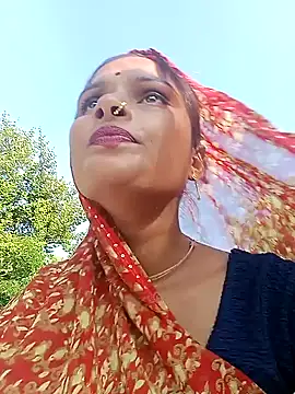 Snapshot of Sapna9685 chatting on October 3, 10:06 am Sapna9685 online show from October 3, 10:06 am