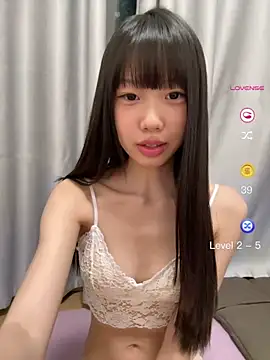 xinyu789 online show from May 7, 3:04 pm