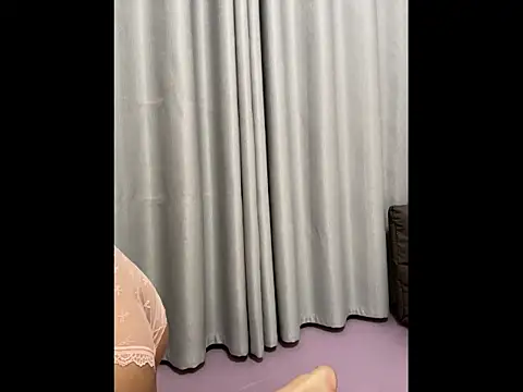 xinyu789 online show from December 17, 12:43 pm