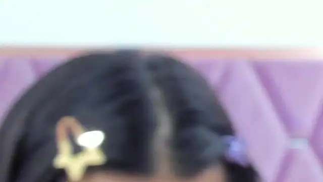 Snapshot of MaskedGirl_ chatting on October 22, 11:53 am MaskedGirl online show from October 22, 11:53 am