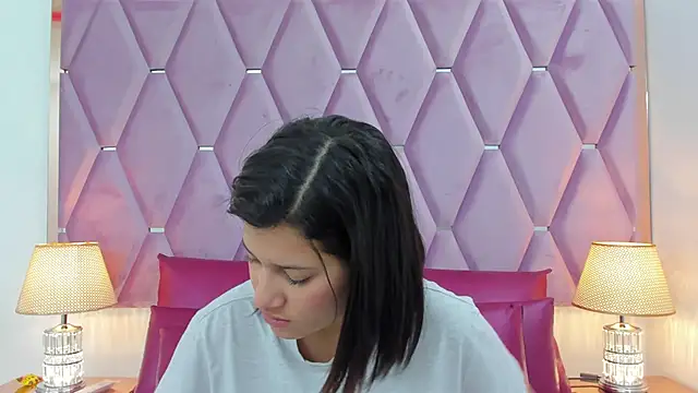 MaskedGirl  online show from December 5, 11:42 am