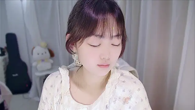 YUANYUAN-A online show from April 16, 12:28 pm