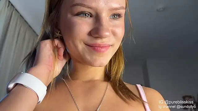 lxsundollyxl online show from March 14, 3:12 am