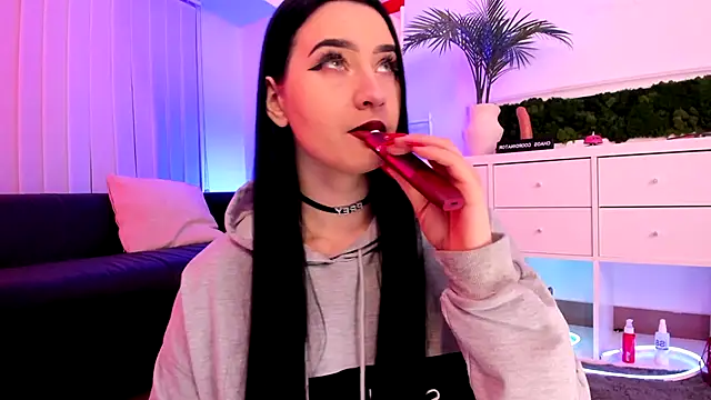 Mary Lori online show from March 14, 7:25 am