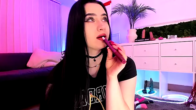 Mary Lori online show from March 15, 7:26 am