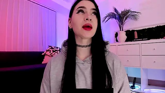 Mary Lori online show from April 3, 6:20 am