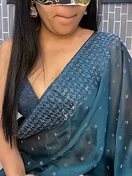 Riya-6969 online show from April 1, 9:01 pm