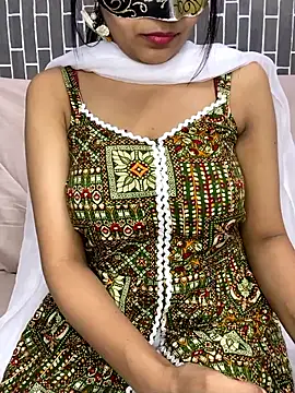 Riya-6969 online show from March 16, 4:10 pm