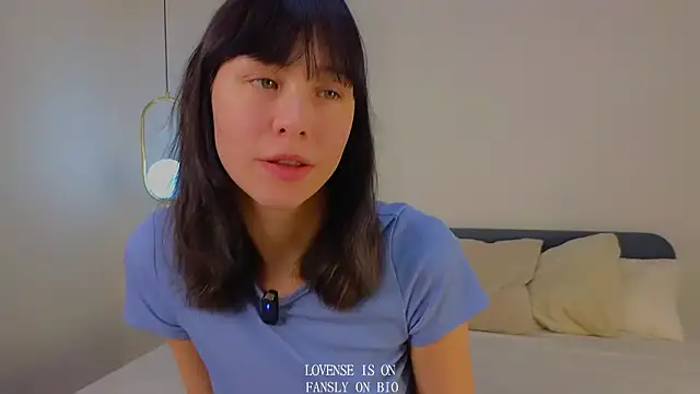 Snapshot of BritniBers chatting on November 13, 1:31 am BritniBers online show from November 13, 1:31 am