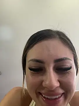 Isabellaa Palacios online show from March 14, 4:57 pm