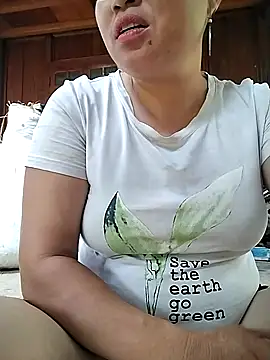 Snapshot of Ficity chatting on September 16, 6:03 am Ficity online show from September 16, 6:03 am