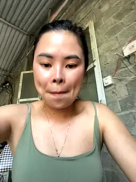 Snapshot of han-cute chatting on October 12, 8:26 am han-cute online show from October 12, 8:26 am