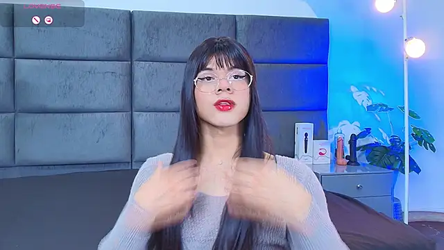 Slenna Moon online show from March 23, 11:04 pm