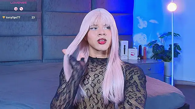 Slenna Moon online show from March 25, 11:58 pm