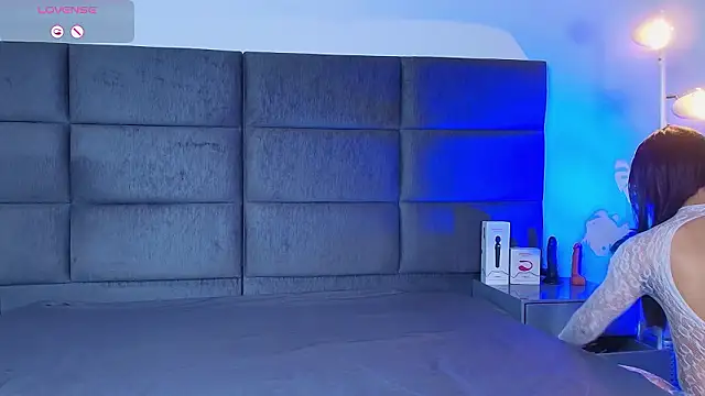 Slenna Moon online show from February 27, 11:26 pm