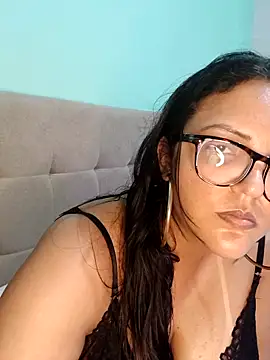 AuroraChest online show from October 22, 9:57 pm