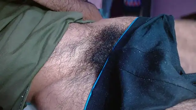 Snapshot of funndudd chatting on November 23, 3:27 am funndudd online show from November 23, 3:27 am