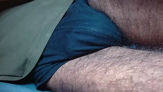 Snapshot of funndudd chatting on November 9, 9:35 am funndudd online show from November 9, 9:35 am