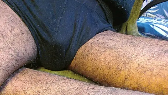 Snapshot of funndudd chatting on November 15, 5:06 pm funndudd online show from November 15, 5:06 pm