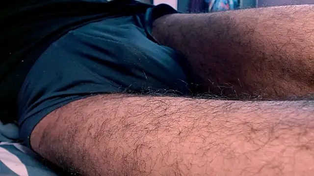 funndudd online show from December 16, 1:37 pm