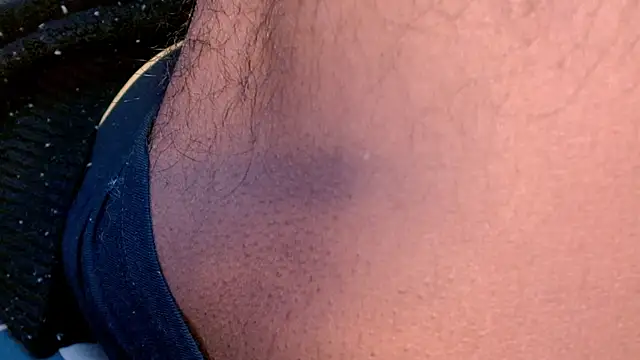 Snapshot of funndudd chatting on December 3, 12:04 pm funndudd online show from December 3, 12:04 pm