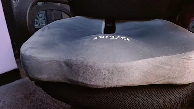 funndudd online show from April 11, 6:32 am