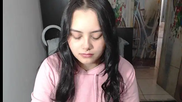 Snapshot of crazy_daniela chatting on October 18, 1:13 pm crazy daniela online show from October 18, 1:13 pm