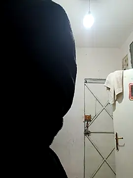 Ahalm online show from February 25, 1:11 pm