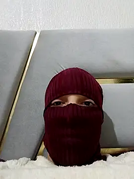 Snapshot of Ahalm chatting on November 20, 11:36 pm Ahalm online show from November 20, 11:36 pm