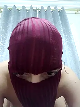 Snapshot of Ahalm chatting on November 11, 10:04 pm Ahalm online show from November 11, 10:04 pm