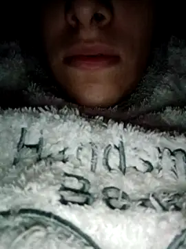 Snapshot of Ahalm chatting on December 14, 7:19 pm Ahalm online show from December 14, 7:19 pm