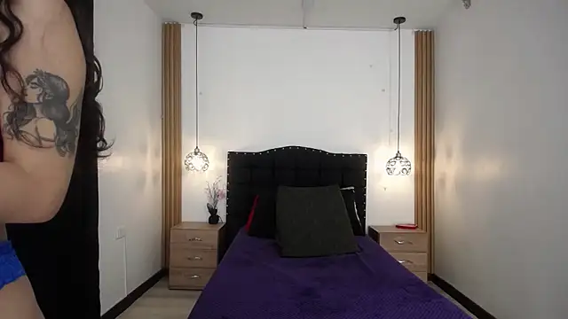 KENDALL ART online show from December 5, 9:01 pm