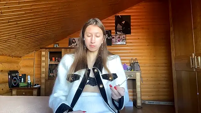 Snapshot of Shyselly chatting on September 13, 2:17 pm Shyselly online show from September 13, 2:17 pm