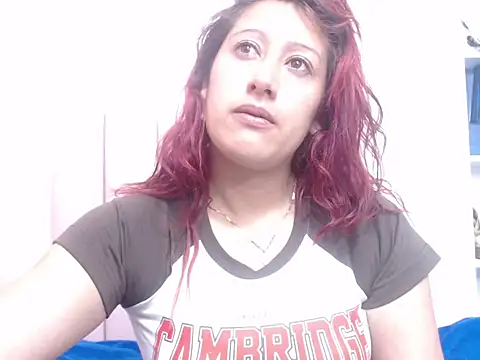 Chloe Wiild online show from November 8, 3:21 am