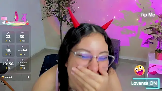 Krysten Riter online show from January 10, 2:23 pm