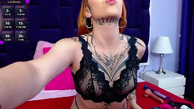Snapshot of antonellabrith chatting on September 12, 7:13 pm antonellabrith online show from September 12, 7:13 pm