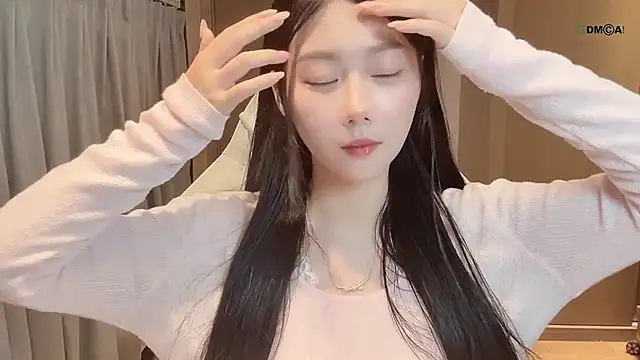 Makinghappymyself  online show from October 27, 1:01 pm