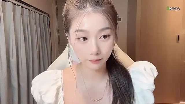 Makinghappymyself  online show from November 16, 7:29 pm