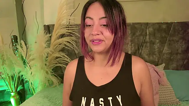 DaniniAnderson online show from June 26, 10:04 pm
