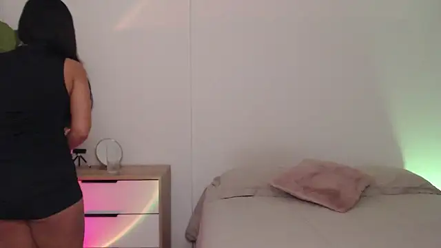 Snapshot of Annabnz chatting on November 2, 1:43 am Annabnz online show from November 2, 1:43 am