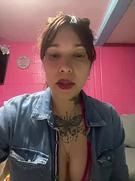 Snapshot of emperatrixsex chatting on February 16, 2:54 am emperatrixsex online show from February 16, 2:54 am