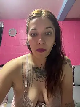 Snapshot of emperatrixsex chatting on May 6, 2:59 am emperatrixsex online show from May 6, 2:59 am