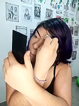 Snapshot of violetaa_castro chatting on October 19, 1:36 pm violetaa castro online show from October 19, 1:36 pm