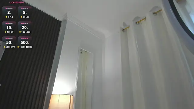 Zahra milks online show from April 4, 1:17 pm