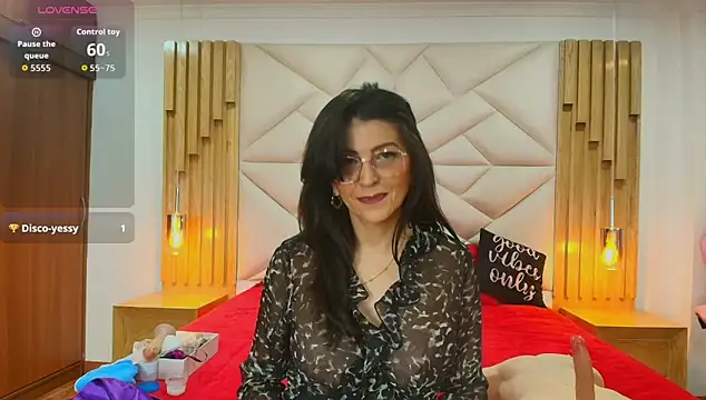 Snapshot of allie_pearl chatting on October 7, 12:06 pm allie pearl online show from October 7, 12:06 pm