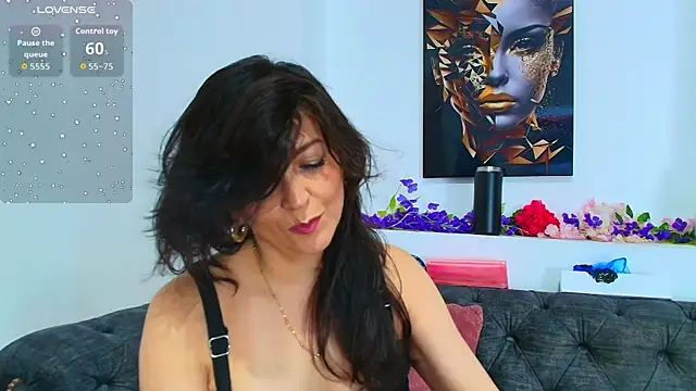 Snapshot of allie_pearl chatting on September 13, 11:32 am allie pearl online show from September 13, 11:32 am