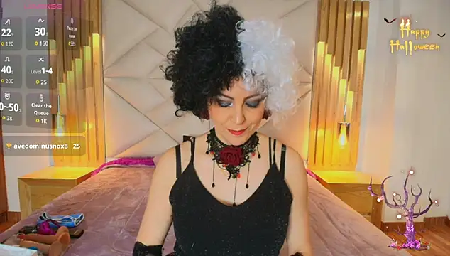 allie pearl online show from November 1, 12:10 pm